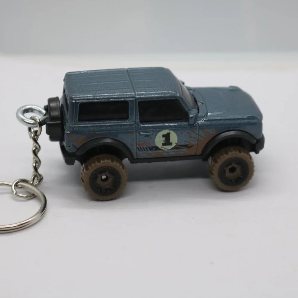 Hot Wheels 2021 Ford Bronco custom keychain 1/64 scale